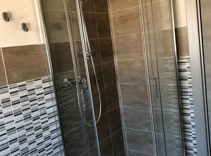 Casa Renzo Gasthof LʼAquila